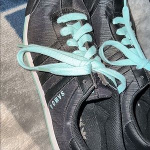 addidas somoa size 9